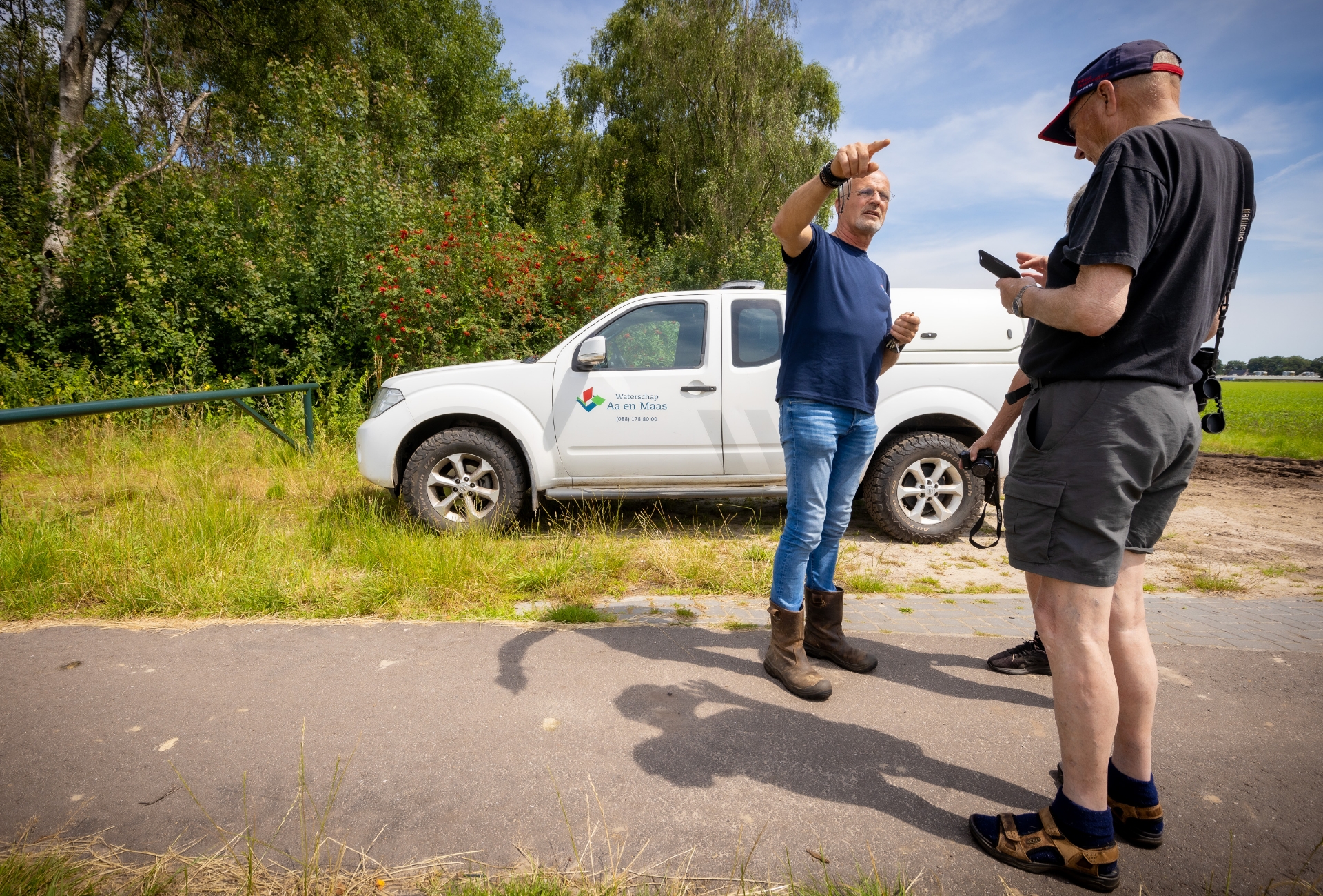 Coördinator en gebiedsbeheerder Peter van Hees aan het werk