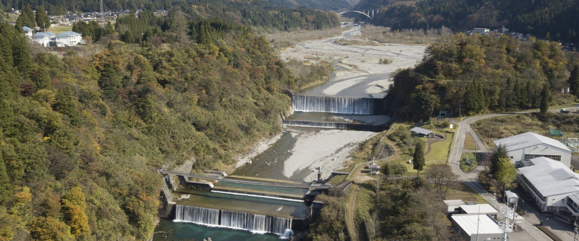 Fotograaf Luuk Kramer legde dit Nederlandse waterwerk in Japan en andere waterwerken over de hele wereld vast.