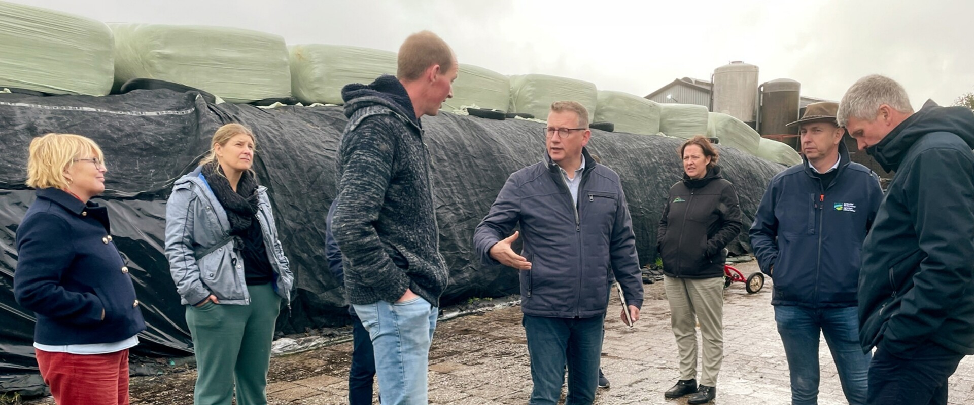 Gedeputeerde Harold Zoet in gesprek met agrariërs