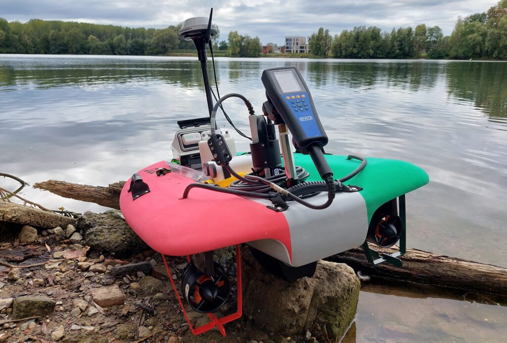 rQPOD drone is compatible met de YSI EXO multiparametersonde voor waterkwaliteitsmetingen.