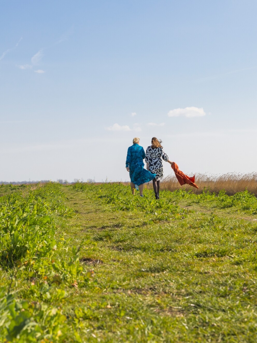 Dagelijks bestuurders Floor Wissing-Kunst (Waterschap Rijn en IJssel) en Nanda van Zoelen (Hoogheemraadschap de Stichtse Rijnlanden) wisselen hun gedachten en ervaringen uit.
